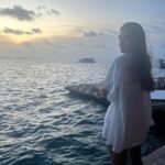 Nikita Dutta Instagram – POV: it’s Thursday morning and you are thinking of the last time you were on a vacation watching sunsets and a clear sky 🥲🌻

Outfit: @jaferalimunshi @ankitha_chauhan @shaakha_online @offbeatmediain
Footwear: @eight_india
📍: @hideawaybeachmaldives @signaturecollectionmaldives @lilytoursmaldives 
#throwbackthursday #Maldives