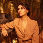 Nikita Dutta Instagram - Brown M̷u̷n̷d̷e̷ kudi 🎶🤎 . . . . . . . Produced by @hicelebmagazine Published by @hicelebmagazine Shot by @a.rrajaniphotographer Styled by @sushmita_makhija @styledbysush Outfit by @saltattire Earrings by @minador_jewels Fashion assistant: @siddhidbhandari Make up: @makeupsalonij Hair: @chettiarqueensly Managaed by @janviiishettyyy