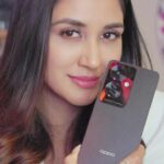 Nikita Dutta Instagram – Flaunting dance moves becomes an art form with the #OPPOF25Pro5G. Think you can keep up? Recreate the signature dance step and stand a chance to win this amazing phone!
 
Steps to participate in the contest:
Step 1: Do the signature move using ’#BornToFlaunt – Neend Churai Meri (Remix)’ as the reel audio
Step 2: Share your video with #OPPOF25PRO5G & #BornToFlaunt & tag @OPPOIndia