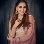 Nikita Dutta Instagram - Simply pastel 🌸 . . . . . Styled by @jaferalimunshi Make up: @mitavaswani Hair: @irshad__hair Outfit - @bhumikagrover @amigos.rizwan Earrings - @koharbykanika Assisted by - @ankitha_chauhan 📸: @mandar_studio