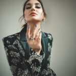 Nikita Dutta Instagram – Ready, set, go!
Over to you audience.
#Dange is finally out in cinemas near you. Grab your tickets and go watch it!
.
.
.
.
.
.
Styled by @malvika_tater
Asst @vrutiiiiiiii
Wearing @naeemkhannyc
Shoes @ysl
Jewels @ishhaara @ascendcommunication
Make up: @poonamsrv
Hair @ishansupriyamilind
Managed by @janviiishettyyy
📸: @deepak_das_photography