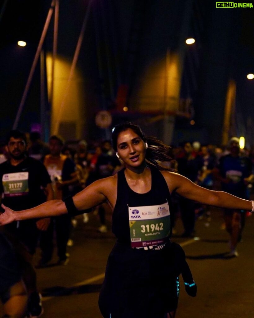 Nikita Dutta Instagram - 🏃‍♀🏃‍♀🏃‍♀🏃‍♀🏃‍♀🏃‍♀🏃‍♀ I had picked up running a decade ago to get some extra cardio in my routine. And with time it feels like a part of my system. It makes me happy, alive and free. Running a marathon is like constantly checking how fit I am. There is no cheat code or short cut! And the best thing about running this marathon is the city’s spirit that keeps you going. With every single person running, organising or cheering, Mumbai city is at its positive best. As a mumbaikar, this should be on your to do list if you haven’t done it as yet! And for every aspiring runner, it’s never too late to start, any distance is a good distance and any pace is a good pace to begin with. 💪💪 . . @tatamummarathon #TMM2024 #HalfMarathon #21km #HRXRunningSquad #WeAreAllBornToRun #Runners
