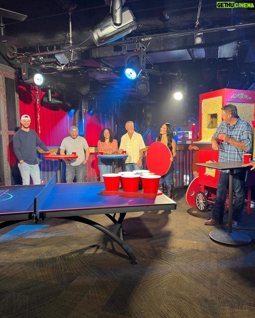 Nikki Garcia Instagram - 10 mins away from an all NEW #barmageddon 🍻🤠🧲 Only 2 episodes left this season! 😭 We have the one and only @billengvall vs the badass @ajmccarron 🙌🏼 If you can’t stay up make sure to set those DVR’s! 11pm EST only on @usanetwork