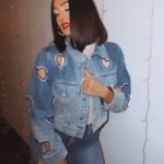 Nikki Garcia Instagram - Bringing the Barmageddon vibes to the @nbcthevoice last night! ✨🤍🍻❤️🎄💋🎅🏻 Who saw the Holiday Bartacular last night on @nbc ?!?! If you missed it you can go stream it now on @peacock !!! 🧑🏻‍🎄🎯🍷 Also make sure to catch up on last night’s episode on @usanetwork on demand or the USA app!!! I won’t spoil who won between @fluffyguy and @jellyroll615 !!! 🙌🏼🙌🏼🙌🏼🙌🏼