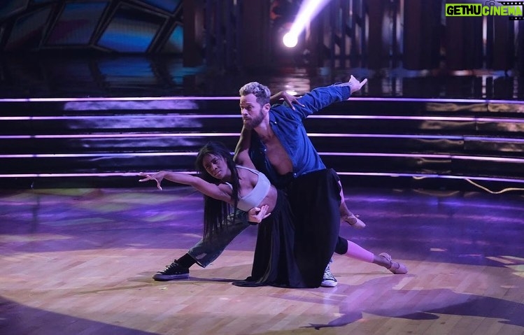 Nikki Garcia Instagram - I canโt express enough love for this team! Every week they have given us their all. Have taken in every constructive criticism and changed it on that dance floor. They have worked extremely hard this week to give you all something to remember tonight!!! ๐ฅ๐ฅ๐ฅ๐ฅ So letโs give them something to remember and help them get to the FINALS!!! ๐ชฉ๐๐ฟโจ๐บ๐ผ PLEASE BONITA ARMY VOTE NOW FOR @theartemc & @charitylawson by texting CHARITY 10 times to 21523 ๐๐ผ and head to https://dwtsvote.abc.com to vote another 10 times!! #dwts #vote #disney #teamchachacharity