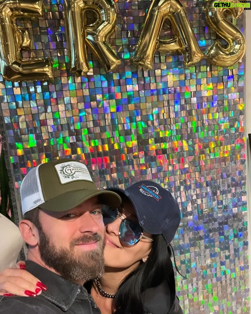 Nikki Garcia Instagram - Happy Valentine’s Day Daddy! You and me have been through so much, we’ve had our share of highs and lows and bumps in the road but through it all we always make it out stronger and more in love than ever. ❤️‍🔥 You are my one and everything. Love that we have our own passions and share our passions with each other. 🕺🏼🍷🤼‍♀️🎤 You make me better and want to work as hard as I can so you, Matteo and I can spend every day together. You are home to me. So thankful God brought us together…. and then gave us Matteo. 🥹✨😅 💙✨👶🏻 Я люблю тебя больше, чем слова Click! Enjoy your show tonight Love and get that hot Russian a$$ back to Mommy soon! 💋😍🔥