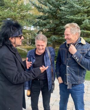 Nikki Sixx Instagram - Had a blast with these two fine gentleman today @rickallenlive @mattsorum @ravendrumfoundation