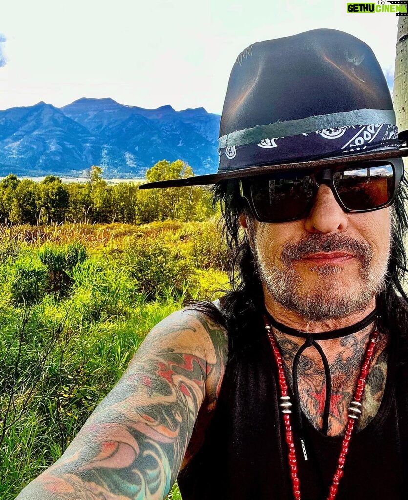 Nikki Sixx Instagram - I think I have come up with the title for the new book but that changes all the time. Let’s call it a jumping off point.Concept is in place.It’s not an autobiography.Not a photography book or a tell all. Something about being outta the city juices the brain. Wyoming