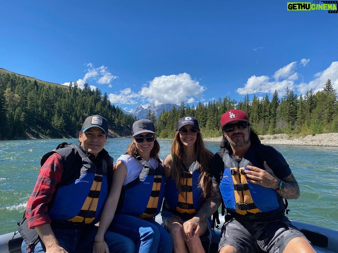 Nikki Sixx Instagram - Killer hang with @fredcoury @whatsamotta the last few days. #SnakeRiver #grandtetons #jacksonhole Here comes 🍁………. Jackson, Wyoming