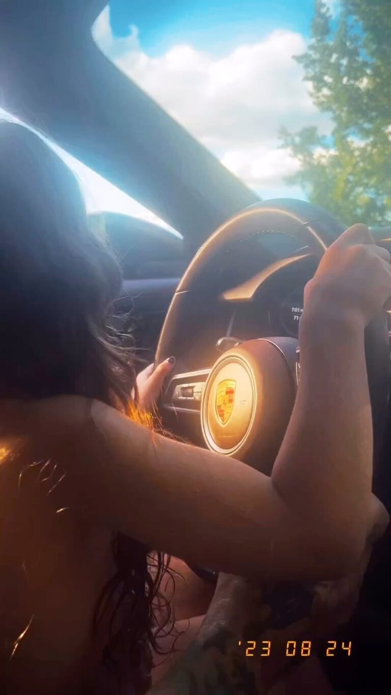Nikki Sixx Instagram - Great way to end the day.. and for anybody who gets their panties in wad we’re ( pretend) driving on our own land….🇺🇸 #Repost from @how2girl • Driving Miss Ruby 🌸 Country Roads