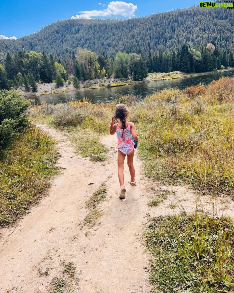 Nikki Sixx Instagram - WE LOVE WYOMING- Wyoming
