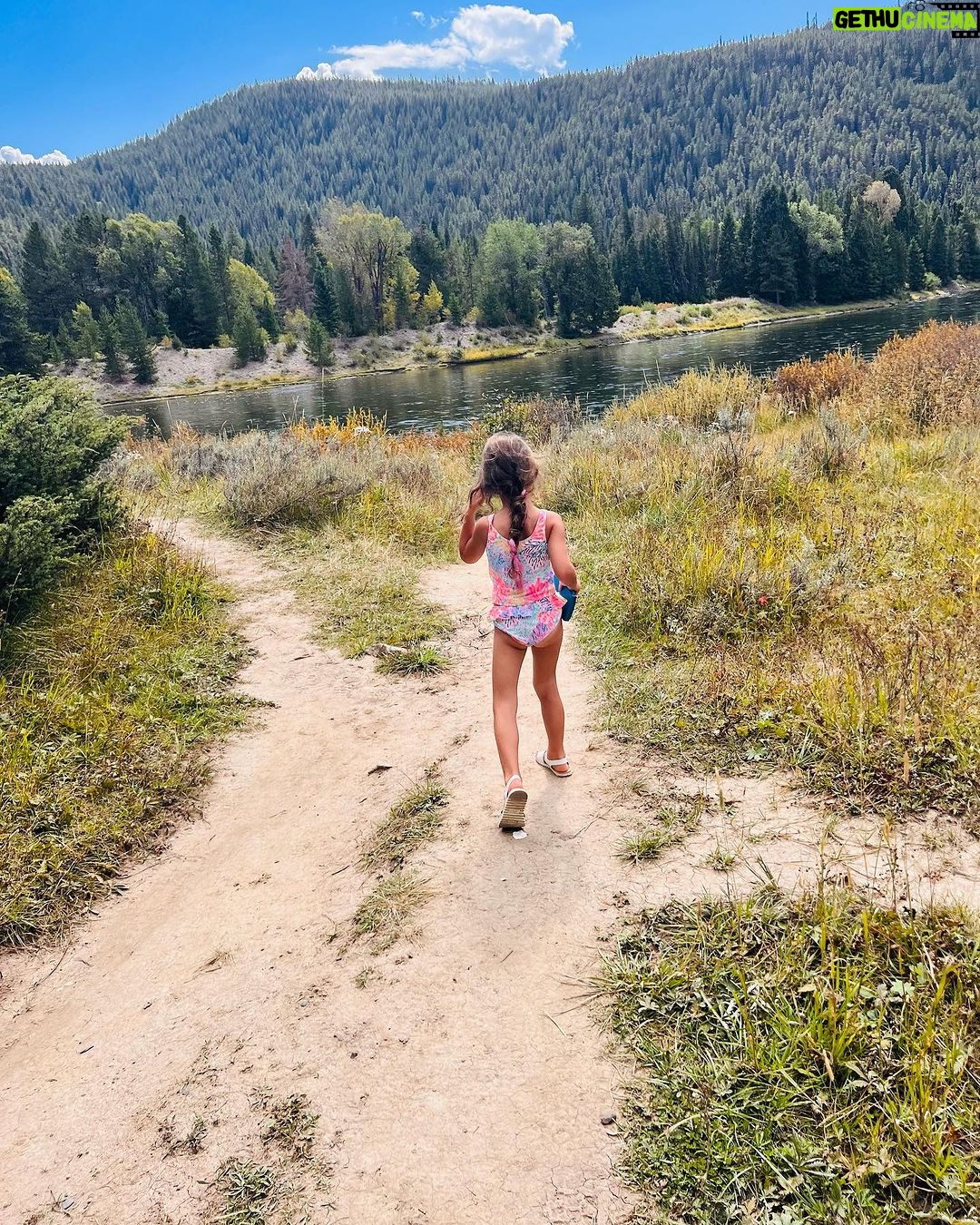 Nikki Sixx Instagram - WE LOVE WYOMING- Wyoming