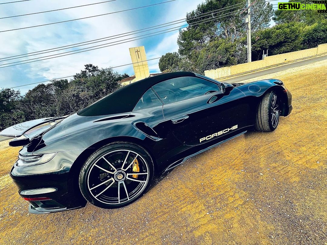 Nikki Sixx Instagram - Getting a little time in before the rain slows me down. 🌧️ #porsche #TurboS Malibu, California