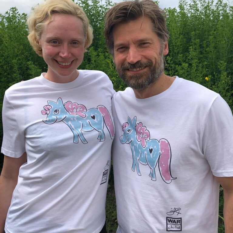 Nikolaj Coster-Waldau Instagram - Huge congratulations to @gwendolineuniverse on her nomination for a critics choice award for her immaculate portrayal of Brienne. You deserve it. And to win it.