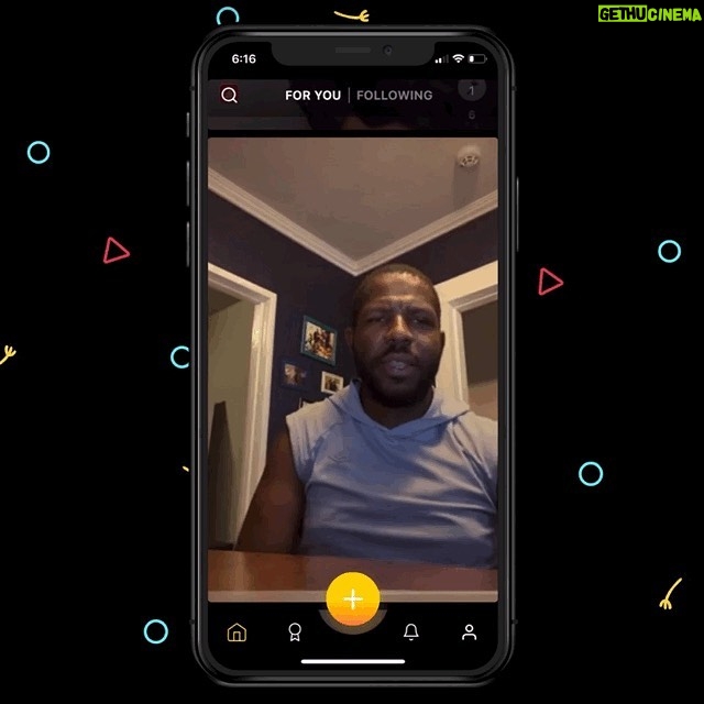 Nikolaj Coster-Waldau Instagram - Hey guys. This is a great innovation. Dandi is a social-video app for making immediate local impact. Support trusted grassroots nonprofits providing essential services like food, shelter, masks, therapy, to local communities. Check it out πππ Dandi.io