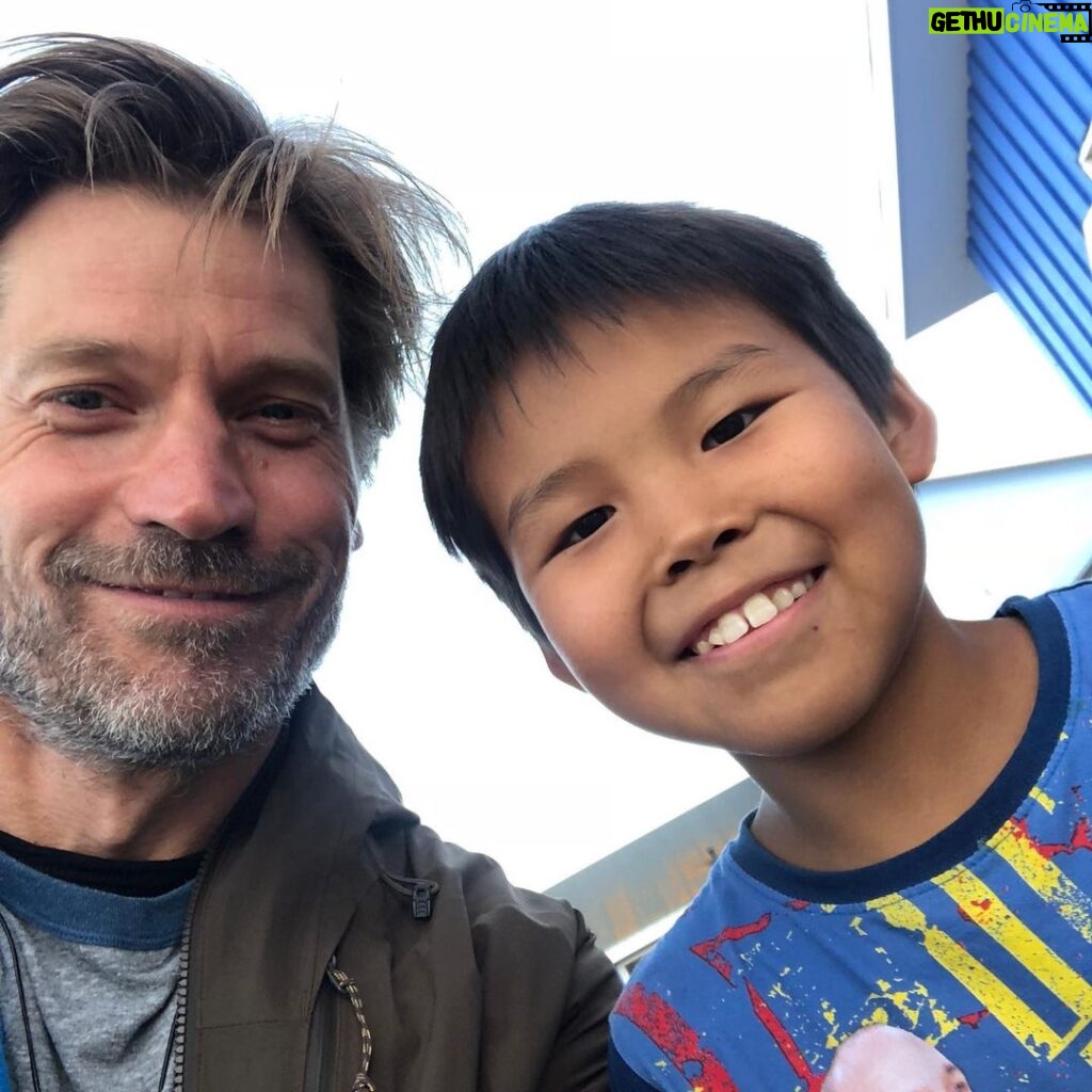 Nikolaj Coster-Waldau Instagram - Had such a great trip to uummannaq in the north west of greenland. Tonight on @dr1tv aira the episode we shot there. Hvis du er i DK så se med kl 20.45