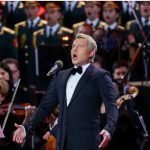 Nikolay Baskov Instagram - Палата представителей Конгресса США приняла законопроект о санкциях против высокопоставленных российских чиновников, бизнесменов и сотрудников прокремлёвских СМИ, включённых ранее в список "200 разжигателей войны", подготовленный соратниками Алексея Навального из Фонда борьбы с коррупцией. Среди тех, против кого предлагается ввести санкции, помимо прочих, бизнесмен Роман Абрамович, директор Первого канала Константин Эрнст, глава RT Маргарита Симоньян, телеведущий Владимир Соловьев, глава Центробанка Эльвира Набиуллина, актёр Марат Башаров, певцы Николай Басков, Олег Газманов и Филипп Киркоров, дирижёр Валерий Гергиев, патриарх РПЦ Кирилл, Светлана Кривоногих, которую СМИ называли близкой подругой Владимира Путина, глава Счётной палаты Алексей Кудрин, режиссёр Никита Михалков, медиаменеджер Кристина Потупчик, депутат Госдумы Валентина Терешкова. НУ ЧТО Ж …..Я ГОРЖУСЬ , ЧТО Я В СПИСКЕ РЯДОМ С ТАКИМИ ДОСТОЙНЫМИ ЛЮДЬМИ 🇷🇺
