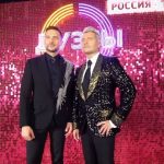 Nikolay Baskov Instagram - До самого последнего момента никто не знает, с кем придется петь знаменитый хит или любимую песню. Напарником по дуэту может стать кто угодно – артист-легенда, подающая надежды звезда, непримиримый соперник, друг, родственник или даже бывшая любовь. Премьера сегодня! Не пропустите, самые неожиданные дуэты в 21:30 на @tvrussia ❗️🔥