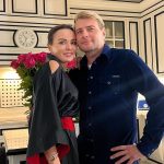 Nikolay Baskov Instagram - Решили ещё раз вместе посмотреть с @irsna наш клип "Забывай " 💥🥂😘