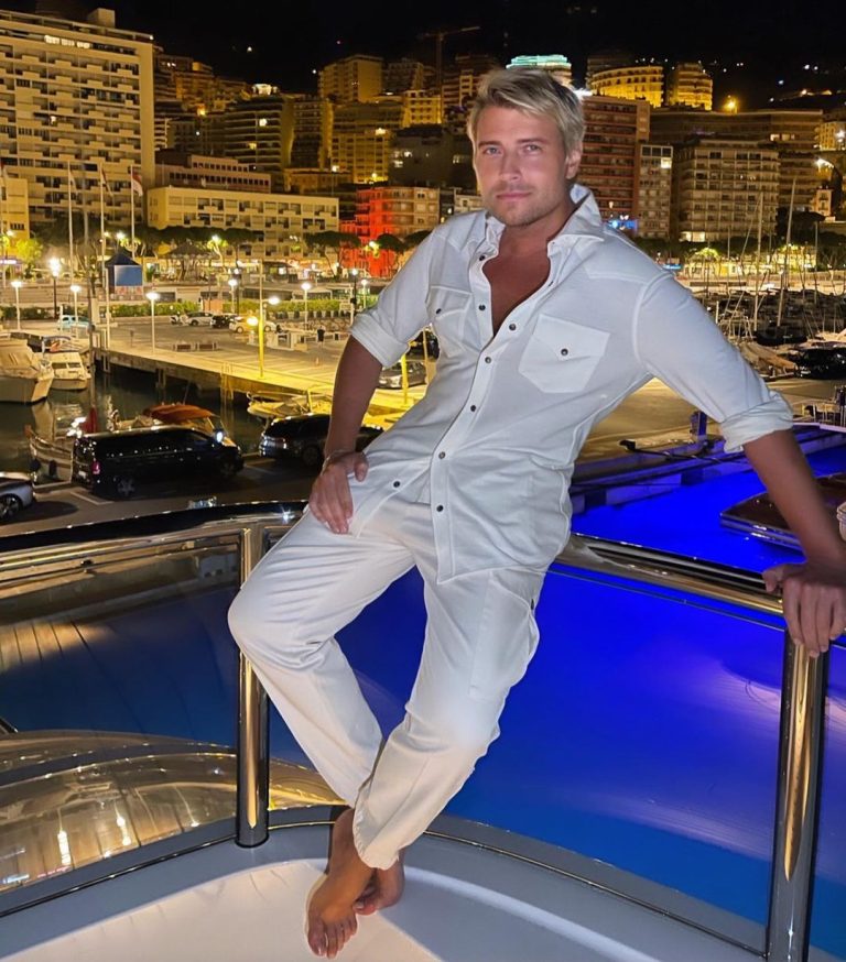 Nikolay Baskov Instagram - Наступает ночь, город засыпает, просыпается мафия 😉 Monte-Carlo, Monaco