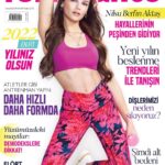 Nilsu Berfin Aktaş Instagram - Yeni yılınız kutlu olsun Ocak sayısını almayı unutmayın 🤩😍 Yayın yönetmeni: @rukenakbay Röportaj: @derancetinsarac Fotoğraf: @muratsargin Styling: @tuldor Makyaj: @hamiyetakpinar Saç: @akinunalofficiall Makyaj asistanı: @gizzemergin Saç asistanı: @gorkemgurer Video: @altugposul @ufukergin @sociaentertainment @ondersariahmet