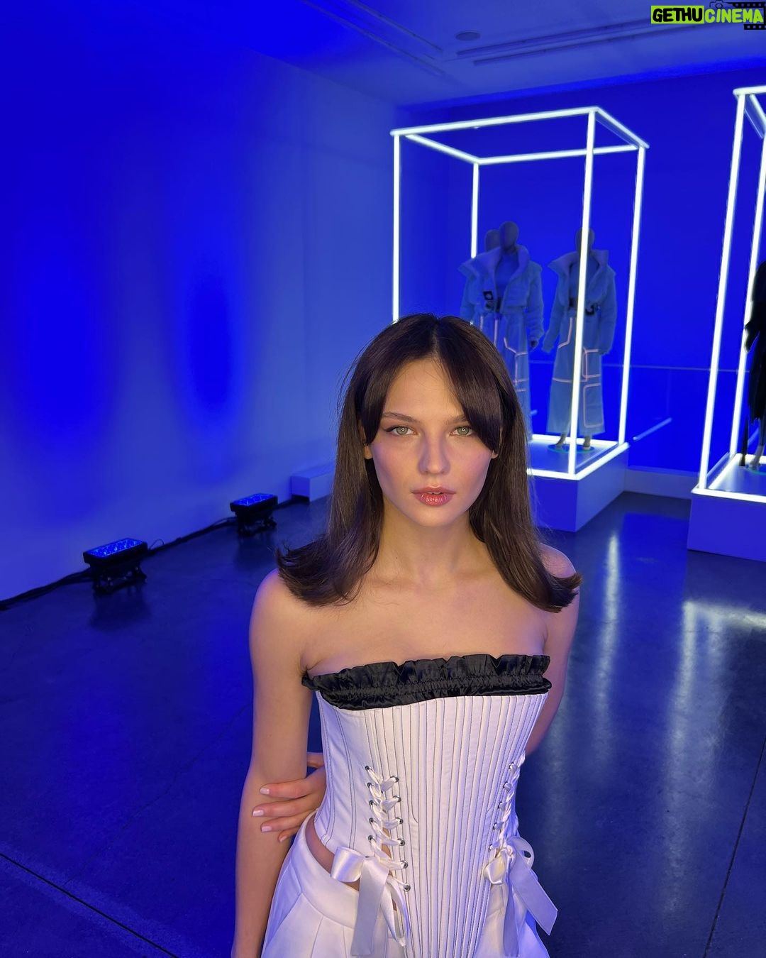 Nilsu Berfin Aktaş Instagram - Styled by @busraissik