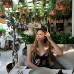 Nilsu Berfin Aktaş Instagram - Yaz gelmiş ☀️
