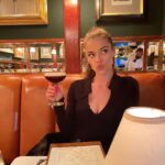 Nina Agdal Instagram - It’s decaf, duh 🍸