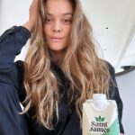 Nina Agdal Instagram - Saturday well spent @saintjamesicedtea 🌿