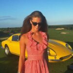 Nina Agdal Instagram – I don’t know much about cars but this one is 🤌😎 @ferrariusa @ferrari @thebridge.hamptons
