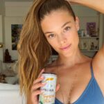 Nina Agdal Instagram – One of us just took a 3 hour nap. The other one is getting ready to film another workout ππ @celsiusofficial #CELSIUSLiveFit #CelsiusBrandPartner