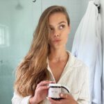 Nina Agdal Instagram – Thank you @arrae.co for sponsoring today’s class and for paving the way for holistic healing. Use nina10 for 10% off, try it out for yourself. 💕 #ArraePartner