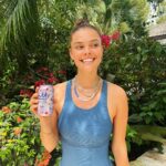 Nina Agdal Instagram - #ad Thanks to everyone who participated in the #bublybounce sweepstakes! I’m excited to host a virtual fitness class with the three lucky winners today. Getting ready to refresh and revitalize with #bublybounce. No calories, no sweeteners, all smiles! @bublywater