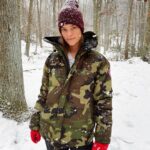 Nina Agdal Instagram - Pregame hike to work up an appetite 🏈🌭🍺 ❤️
