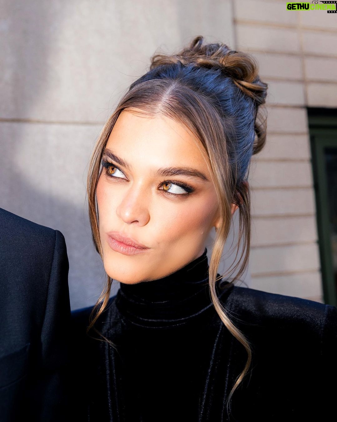 Nina Agdal Instagram - Don’t look at me like that 👀