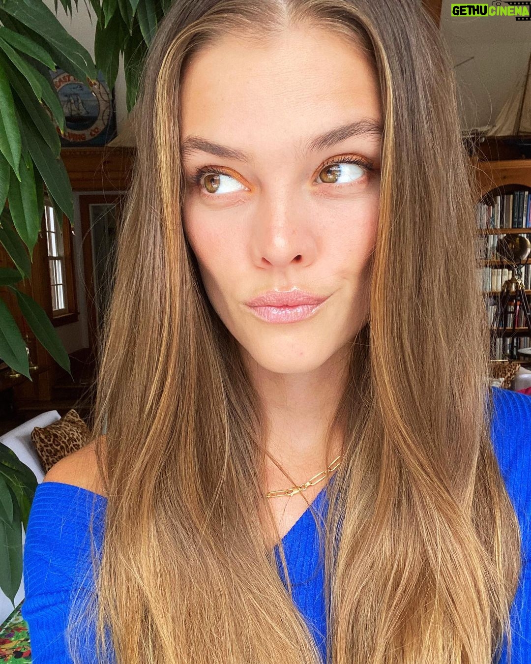 Nina Agdal Instagram - Happy Hour Zoom makeup lewk πππΉ best part is you donβt even have to wear pants.