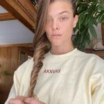 Nina Agdal Instagram - Snow lighting wins 💯