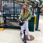 Nina Agdal Instagram - Morning commute 🌞💕🛴 @helbizofficial #HelbizRider #HelbizPartner