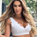 Ninel Conde Instagram - Somos lo que hacemos de forma repetida. La excelencia no es un acto, sino un hábito 💪🏻 Mis hermosos, ¿qué les pareció el retoque que me hicieron en @armandeusbrickell? A mi me encantó 😍😍 ¡Estaré leyendo sus comentarios! #ninelconde #miami #girls #model #gym #fitness #fitnessmotivation #actress #girlpower #usa Miami, Florida