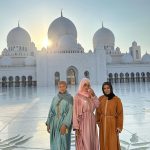 Ninel Conde Instagram - Abu Dhabi you’re absolutely amazing 🐪🐪🐪.. . . . . #abudhabi #abudhabilife #fy #fye #viral #trend #fy #fye #mosque Abu Dhabi Grand Mosque