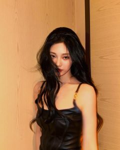 Ning Yi Zhuo Instagram - Love your W🖤 @wkorea