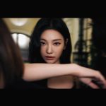 Ning Yi Zhuo Instagram – VERSACE🤍
Surreal moment. Thank you.🖤

@versace @donatella_versace