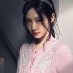 Ning Yi Zhuo Instagram – 🖤