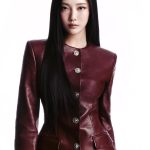 Ning Yi Zhuo Instagram - @versace LOVE🖤