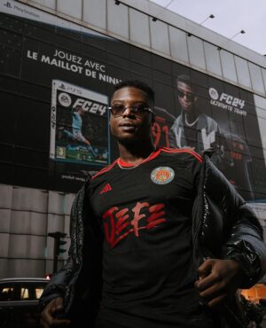 Ninho Instagram - 2023 c’était fort avec la famille @adidasparis 🤝
2024… 👀

#collaborationcommerciale