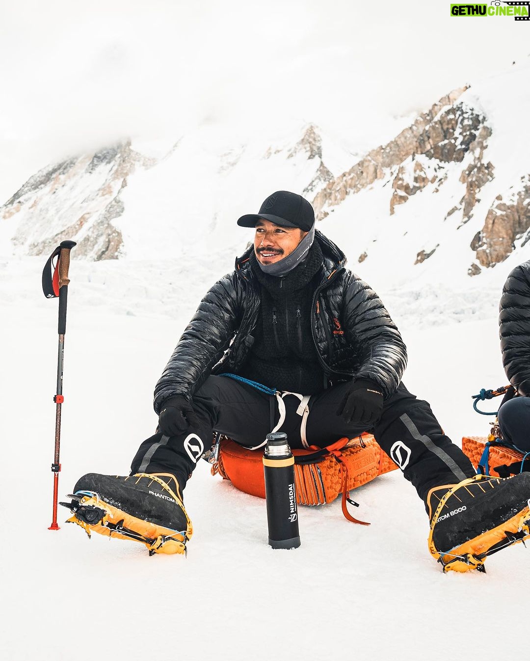 Nirmal Purja Instagram - Give Back I am proud to support my #team and staff and help them also #Achievetheirnewpossible, not only in the mountains but also in life. From guides and cameramen to porters, basecamp staff and admin personal; I am super proud of them all! These folks make the experience with @eliteexped what it is - world class. And to also be able to create regular, well paid work for them! This supports the wider community in the Big Mountains too. It is important to help and support each other in life. Copyright: Nimsdai 📸 @climber_ramesh #Teamwork #Nimsdai #EliteExped #Bigmountains #pakistan Karakoram Range