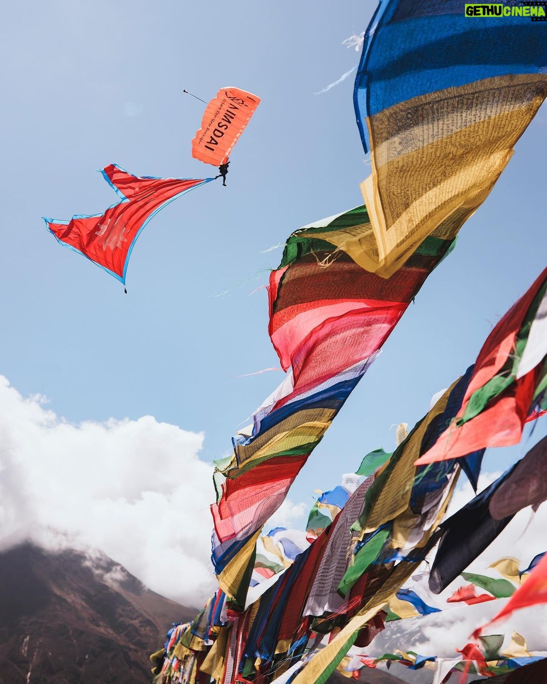 Nirmal Purja Instagram - The @skydivenimsdai team had an amazing day celebrating the 70th anniversary of the first successful Mt Everest summit! We united people from all over the world for this incredible opportunity bringing in more tourism to #Nepal and showing them our beautiful country We flew the Nepal flag in honour of this despite facing multiple challenges. It took us 2 months to get the required permits and permissions from CAAN, The home ministry, The government of nepal forest and environment department of National park and wild life conservation & CDO of Solukhumbu approval! Of course this is very time consuming for me and my team, we have been knocking on countless doors to make this happen and If Nepal wants more tourism in the country I hope the government will make this a much simpler process! Nepal is facing an economic crisis and has currently been ranked as one of the poorest country’s in the world, increasing tourism will bring more income into the country. Being a global tourism ambassador of the country I request the government to come with up with a much more simpler process for the greater benefit Nepal and it’s people. Copyright @nimsdai 📸 @mhardy_photo & @guybolton #Nimsdaiskydive #skydivenimsdai #skydivenepal #eliteexped #nimsdai #14peaks #aboveandbeyondadventure #alwaysalittlehigher #Tourismnepal #nepal #himalayaskydive #skydive #highaltitude #unique #freefall #bespoke
