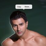 Nishant Singh Instagram - Who wants to copy this and who'd like to share? 🐺😈 📷 @ilmanaazphotography1 Edit @lsd.photography.official Hair @azruddin_hairstylist Make up by #shanawaz #nishantmalkhani #copyshare #reelsvideo
