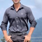 Nishant Singh Instagram - Sirf bolta nahi hu, kar ke dekha hai. #nishantmalkhani #nishantsinghmalkani #reelsindia