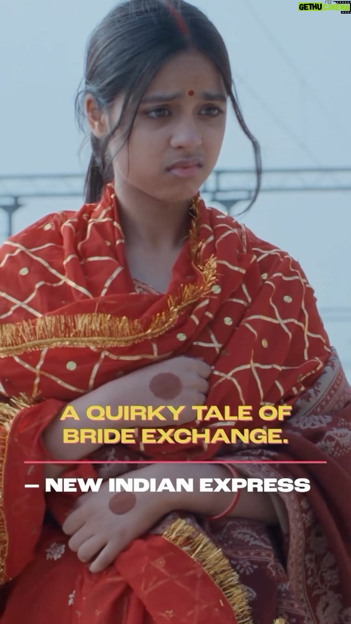 Nitanshi Goel Instagram - The trailer of this comedy-drama is stealing everyone’s heart, be ready for laughter- packed entertainment on 1st March’24. Watch #LaapataaLadies trailer now (link in bio) . . @nitanshigoelofficial @pratibha_ranta @ss_this_side @chhaya.kadam.75 @ravikishann #Aamirkhan @raodyness #JyotiDeshpande @aamirkhanproductions @kindlingindia @officialjiostudios @tseries.official @bookmyshowin @pvrpictures #BiplabGoswami @snehadesaiofficial @ramsampathofficial @swanandkirkire @prashantpandeyofficial @divynidhisharma @shreyaghoshal @arijitsingh @sukhwindersinghofficial @sonamohapatra